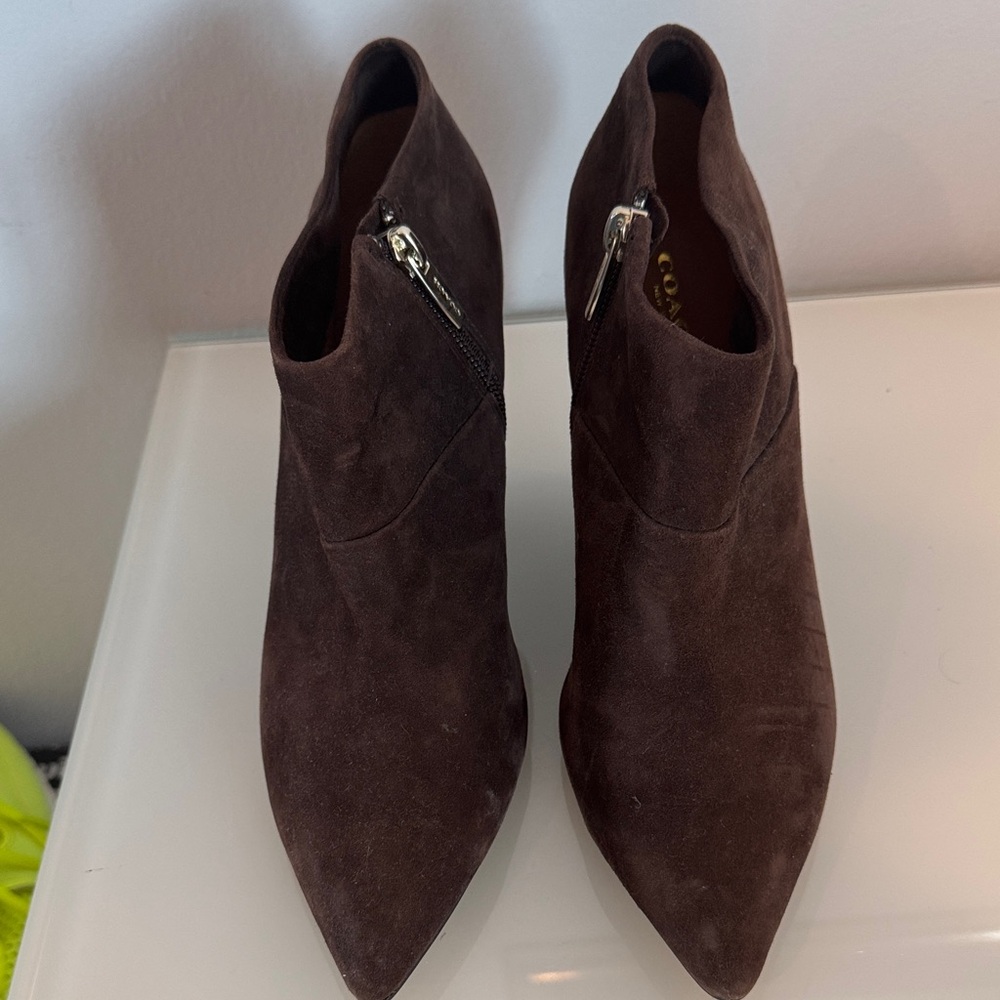 Coach Oakdale Women's Leather Pointed Ankle Booties, Chestnut, Size 8B New